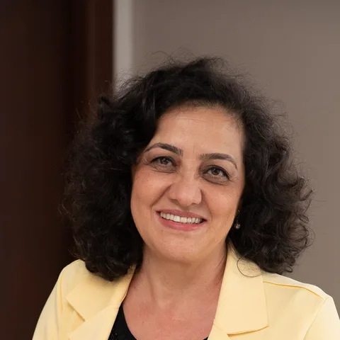 Elaine Alves Nunes Ximenes